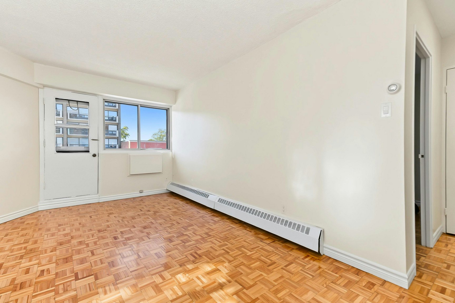 301-5450 Queen Mary Chemin, Montréal, QC, H3X 3V3 - 9