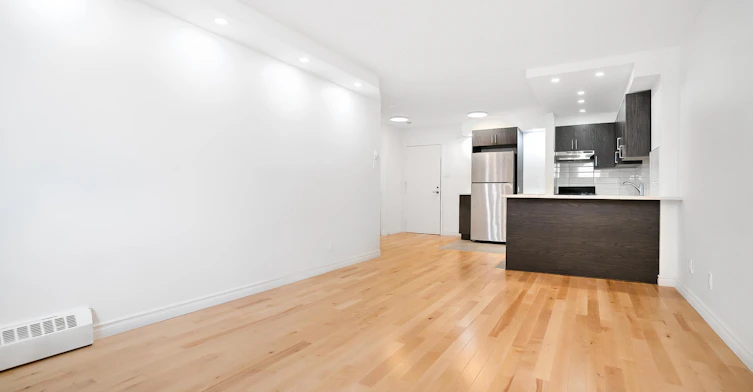 410-5450 Queen Mary Chemin, Montréal, QC, H3X 3V3 - 23