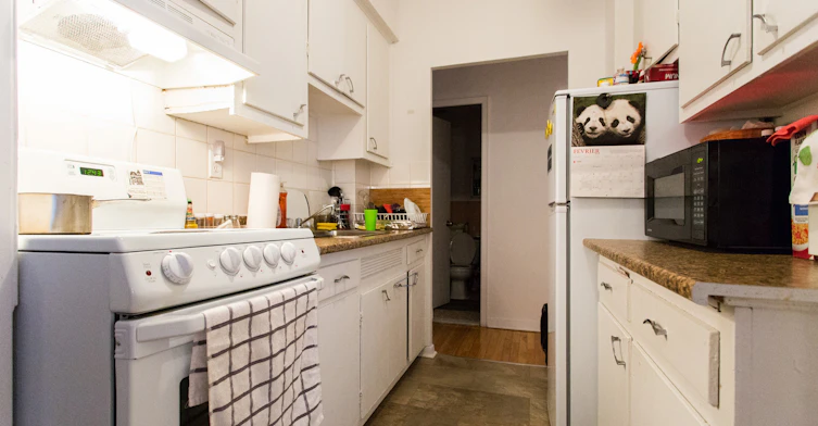 105E-6920 Fielding, Montréal, QC, H4V 1P5 - 2