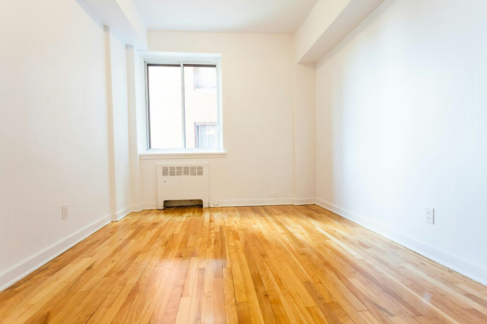 105D-6920 Fielding, Montréal, QC, H4V 1P5 - 6