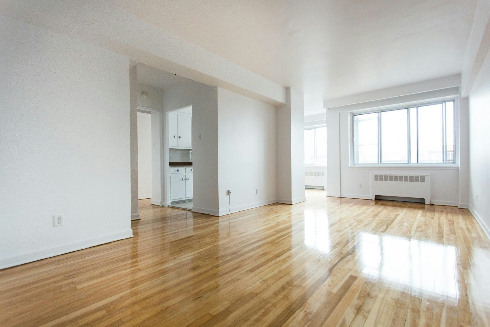 607D-6920 Fielding, Montréal, QC, H4V 1P5 - 2