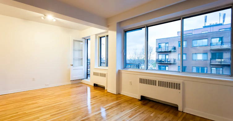 401D-6920 Fielding, Montréal, QC, H4V 1P5 - 4