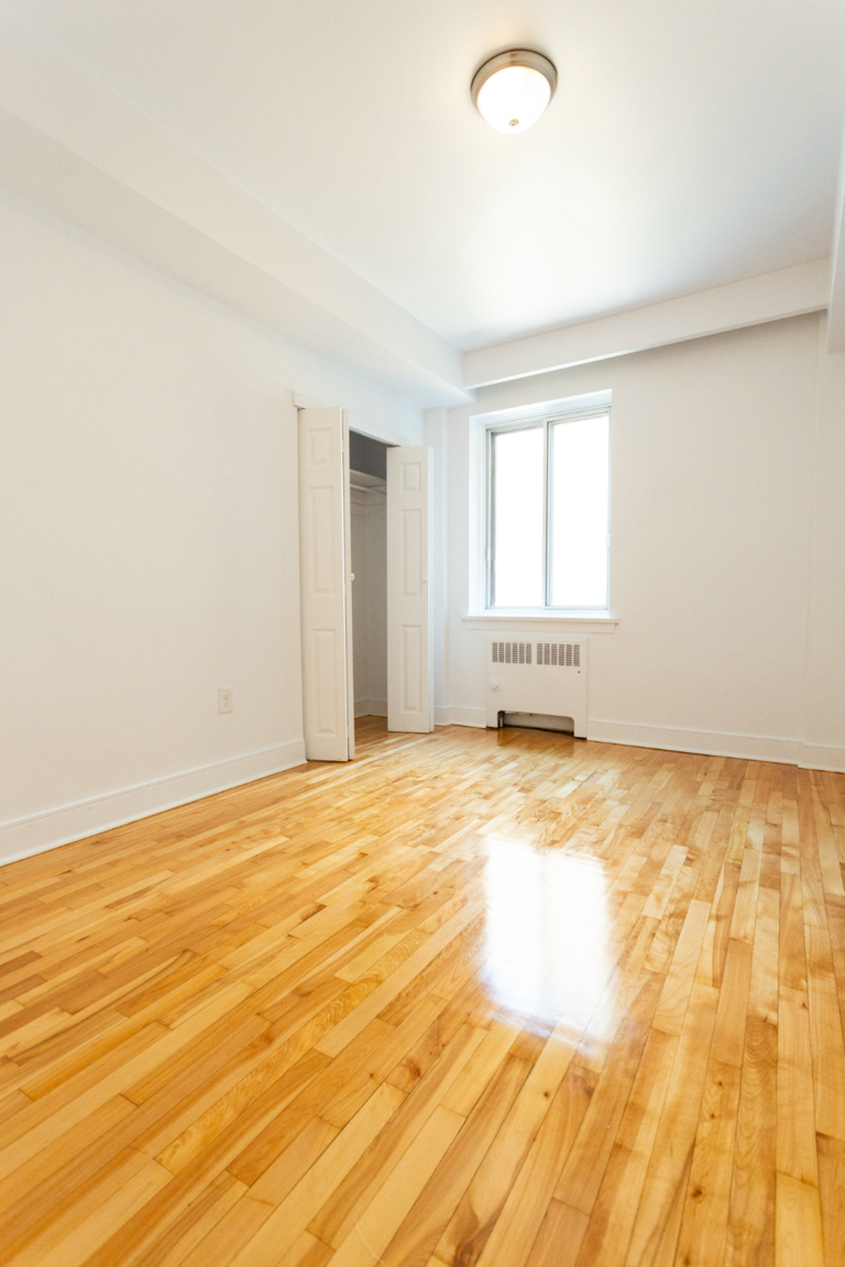 506E-6920 Fielding, Montréal, QC, H4V 1P5 - 6