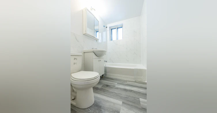 305A-6001 De La Côte Saint Luc Chemin, Montréal, QC, H3X 2G4 - 7