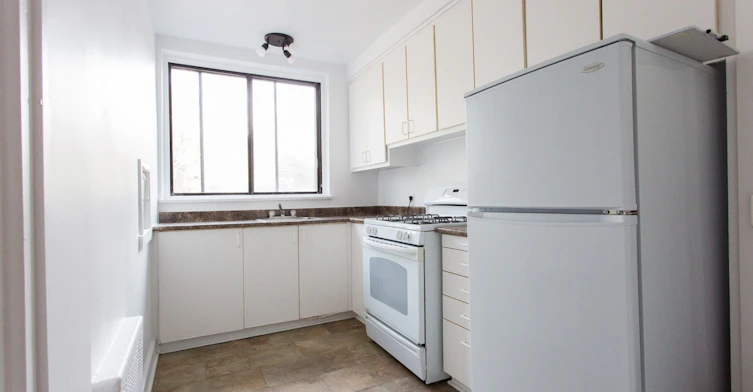 305A-6001 De La Côte Saint Luc Chemin, Montréal, QC, H3X 2G4 - 4