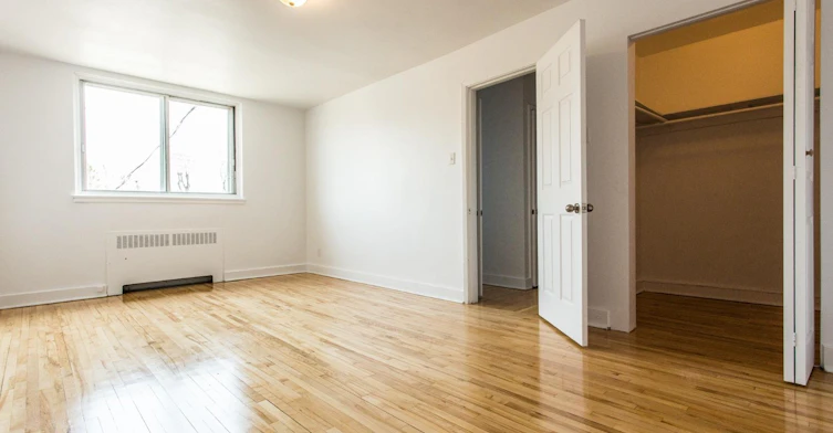 306B-6001 De La Côte Saint Luc Chemin, Montréal, QC, H3X 2G4 - 4