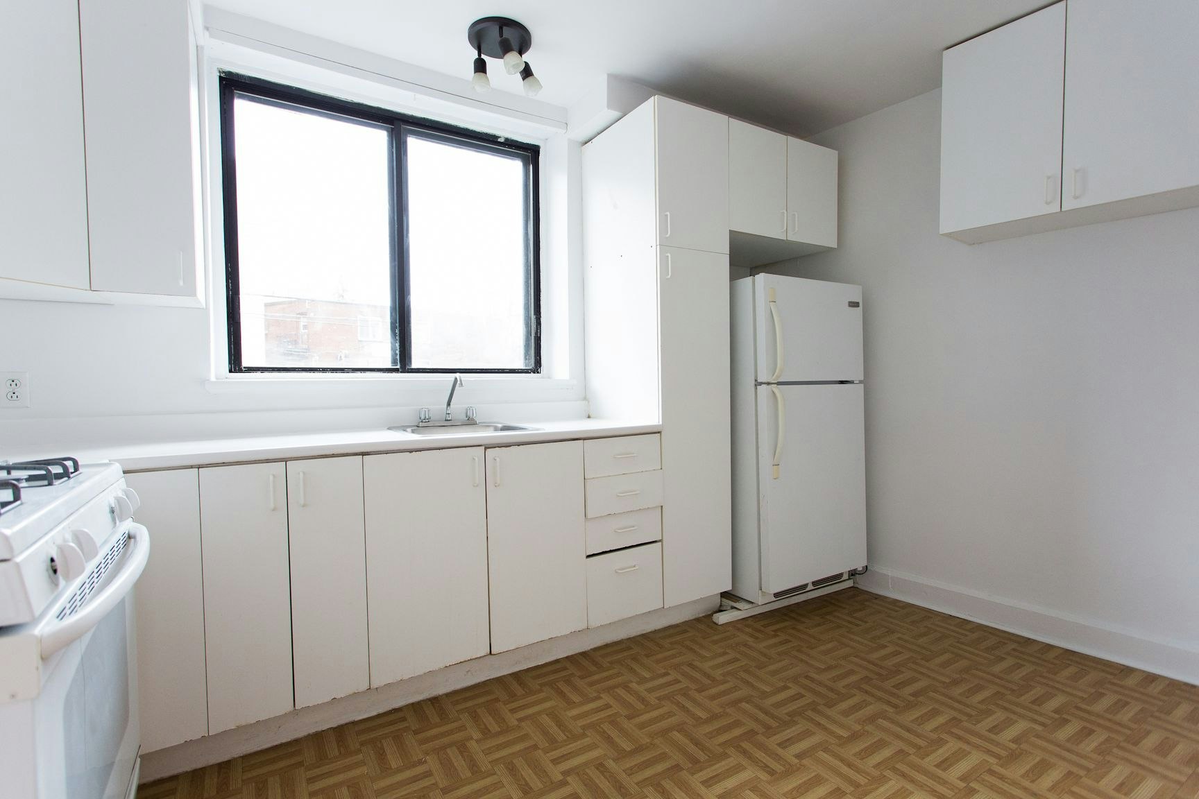 207A-6001 De La Côte Saint Luc Chemin, Montréal, QC, H3X 2G4 - 2