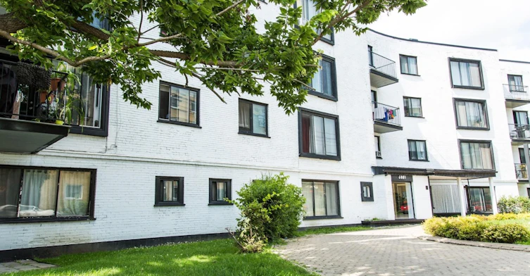 210A-6001 De La Côte Saint Luc Chemin, Montréal, QC, H3X 2G4 - 6