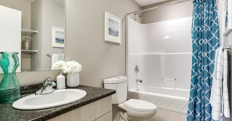1701 Horizons Way, Regina, SK, S4Y 0G5 - 8
