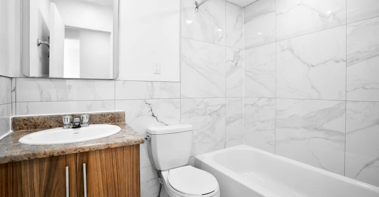 11-2415 Madison Avenue, Montréal, QC, H4B 2T5 - 15