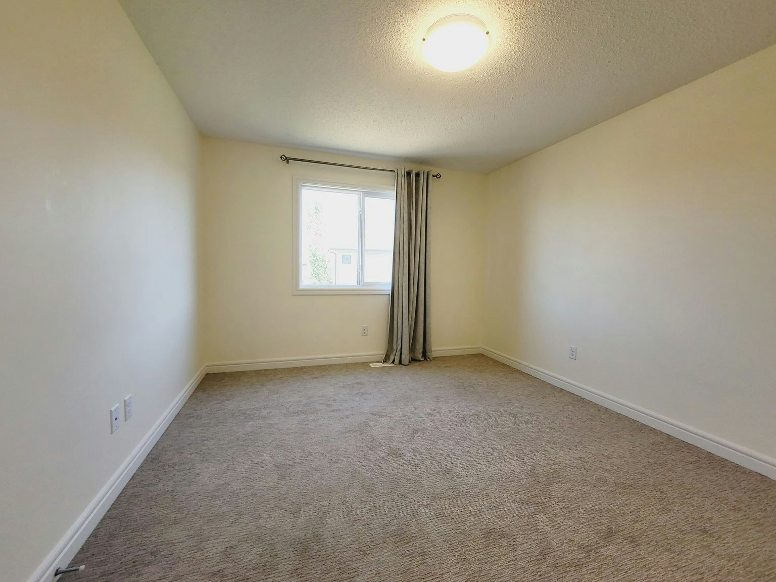 230 Hawks Ridge Boulevard NW, Edmonton, AB, T5S 2B6 - 11