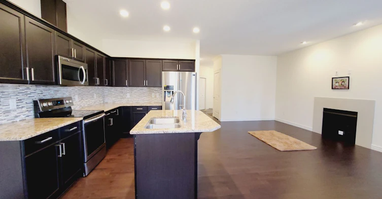 230 Hawks Ridge Boulevard NW, Edmonton, AB, T5S 2B6 - 2