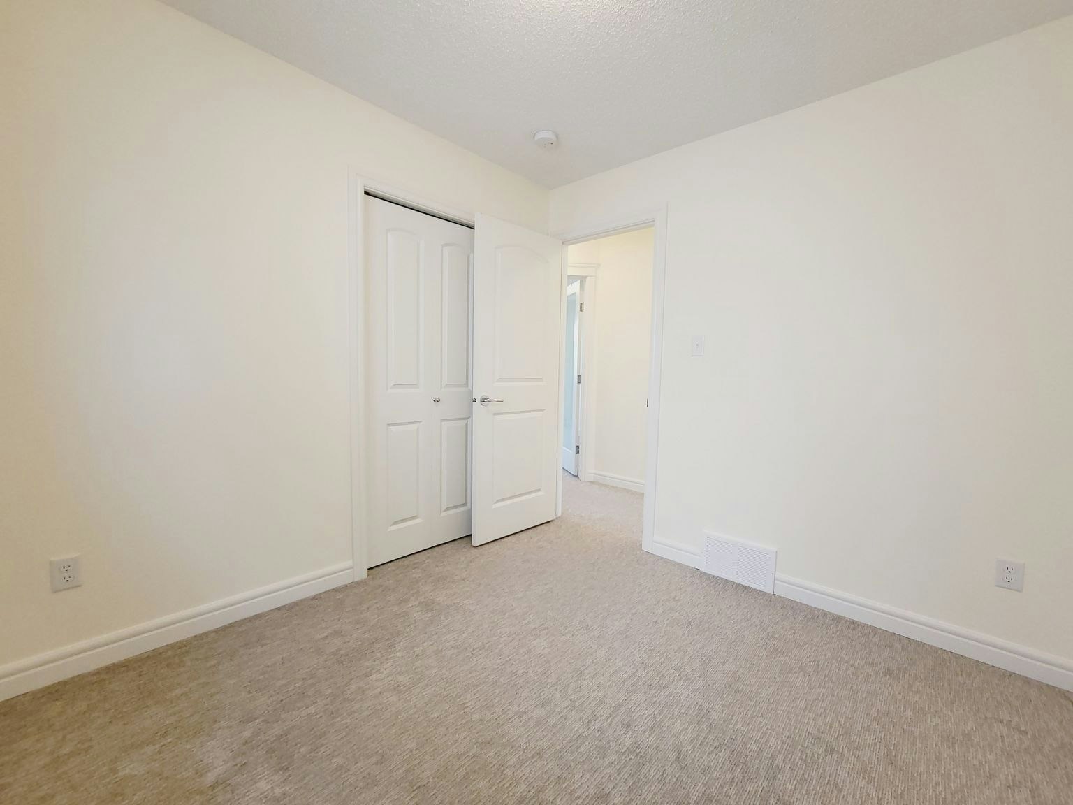 230 Hawks Ridge Boulevard NW, Edmonton, AB, T5S 2B6 - 14