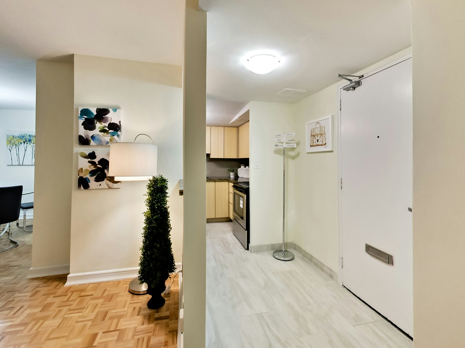 1105-625 Roselawn Avenue, Toronto, ON, M5N 1K7 - 69