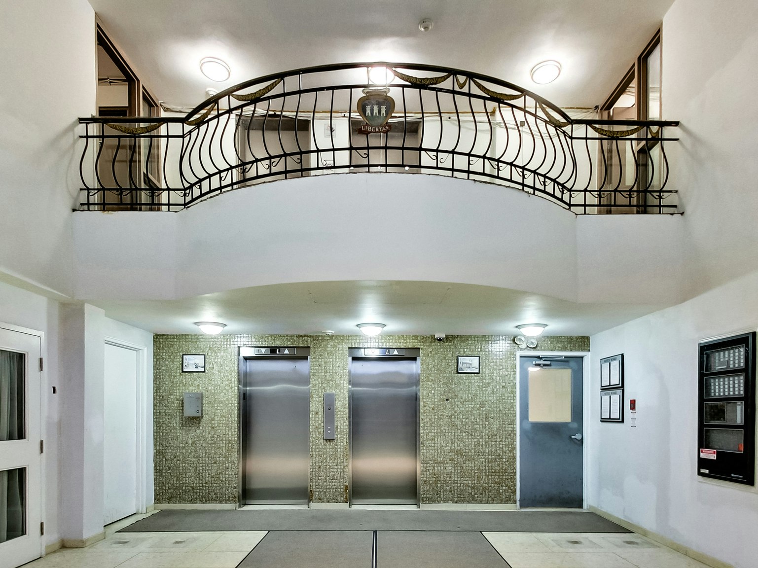 1105-625 Roselawn Avenue, Toronto, ON, M5N 1K7 - 11