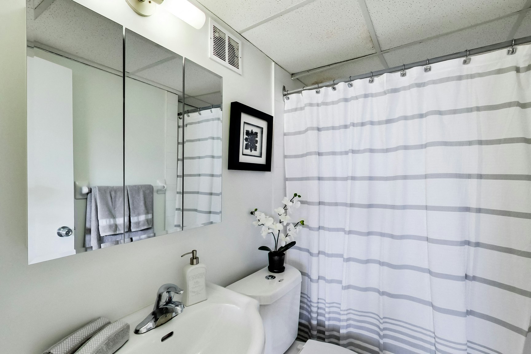 1105-625 Roselawn Avenue, Toronto, ON, M5N 1K7 - 53