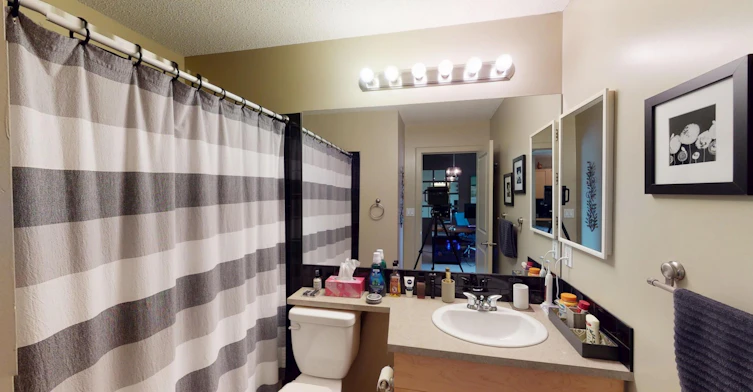5605 Henwood Street SW, Calgary, AB, T3E 7R2 - 11