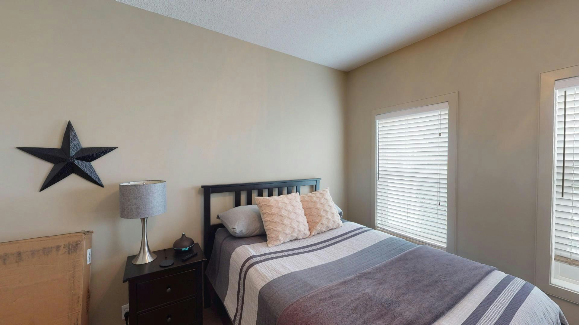 5605 Henwood Street SW, Calgary, AB, T3E 7R2 - 9