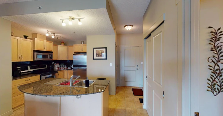5605 Henwood Street SW, Calgary, AB, T3E 7R2 - 5