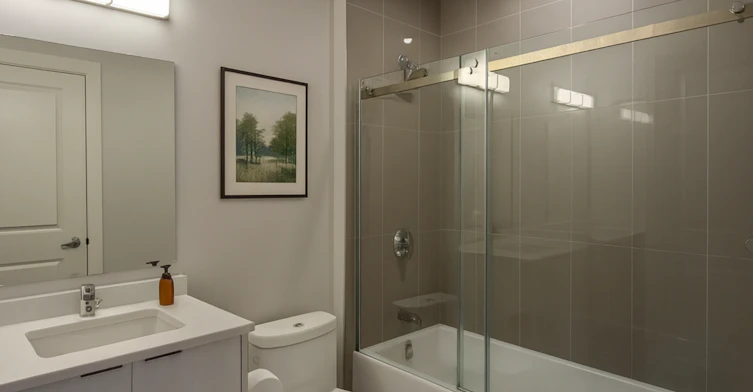 3610 Dixie Road, Mississauga, ON, L4Y 2A6 - 5