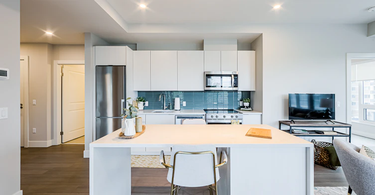 3610 Dixie Road, Mississauga, ON, L4Y 2A6 - 6