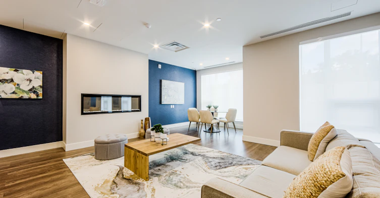 0306-3610 Dixie Road, Mississauga, ON, L4Y 2A6 - 21