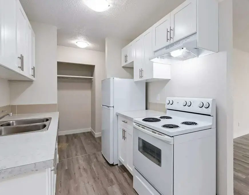 102-1411 Ashgrove Road South, Lethbridge, AB, T1K 3L8 - 5