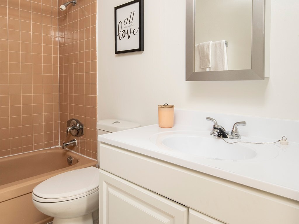 0304-124 Springfield Road, Ottawa, ON, K1M 2C8 - 9