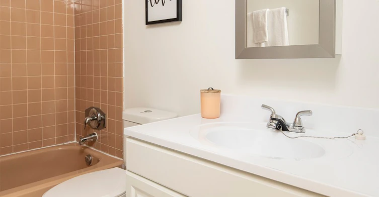G4-124 Springfield Road, Ottawa, ON, K1M 2C8 - 9