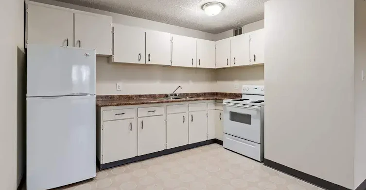1-3210 20 Avenue S, Lethbridge, AB, T1K 4A9 - 10