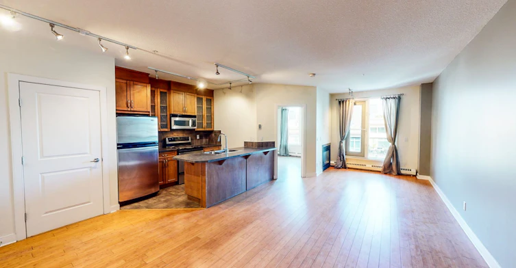328 21 Avenue Southwest, Calgary, AB, T2S 0G8