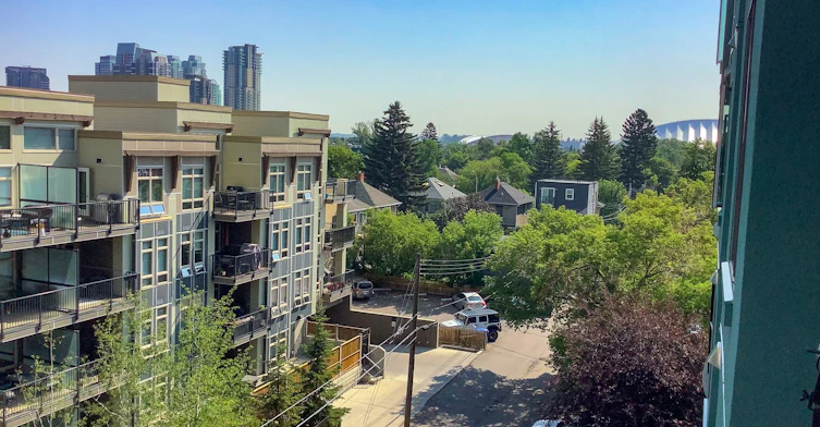 328 21 Avenue Southwest, Calgary, AB, T2S 0G8 - 10