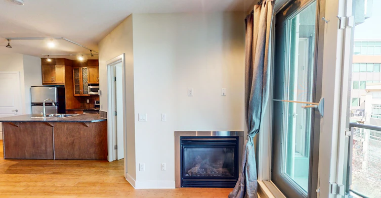 328 21 Avenue Southwest, Calgary, AB, T2S 0G8 - 4