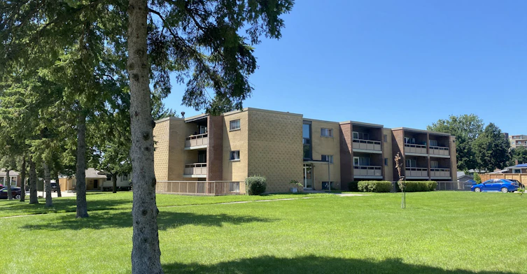 44 Genevive Crescent, London, ON, N5Y 4A8