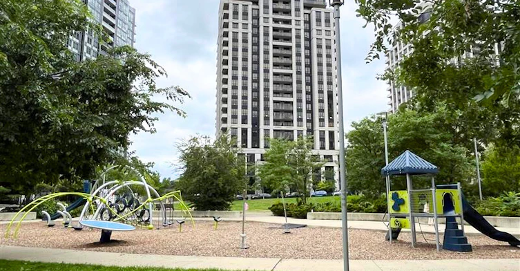 GV 105-105 Harrison Garden Boulevard, Toronto, ON, M2N 0C3 - 19