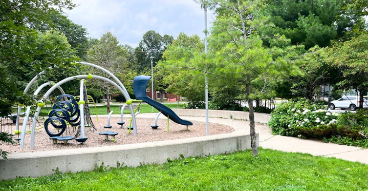 GV 105-105 Harrison Garden Boulevard, Toronto, ON, M2N 0C3 - 18