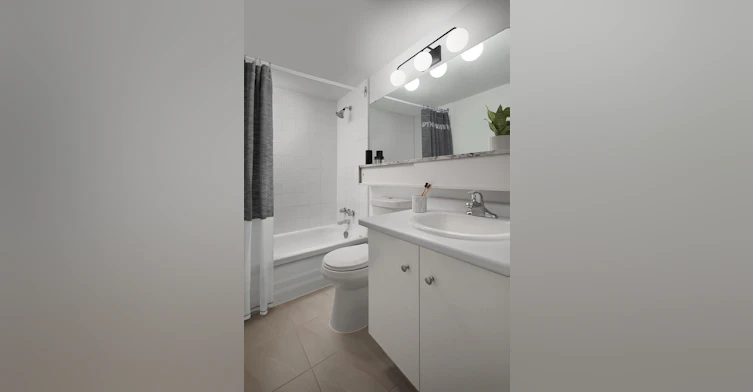 821-322 Eglinton Avenue East, Toronto, ON, M4P 1L6 - 5