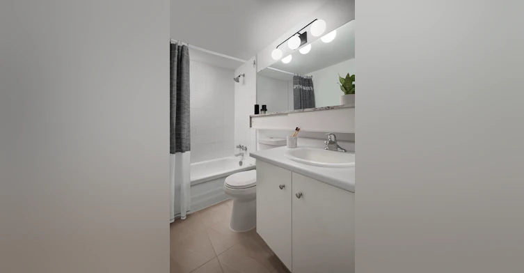 939-322 Eglinton Avenue East, Toronto, ON, M4P 1L6 - 5