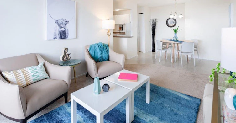 0212-576 Cite Des Jeunes, Gatineau, QC, J8Z 1L2 - 2