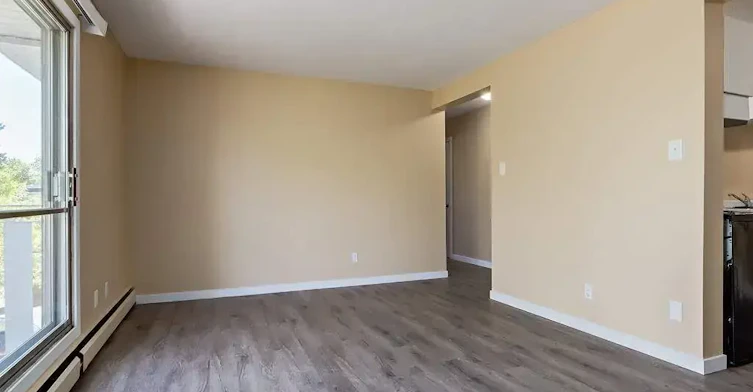 103-10803 113 Street NW, Edmonton, AB, T5H 3J1 - 9