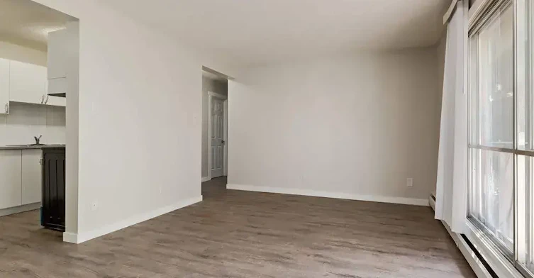 103-10803 113 Street NW, Edmonton, AB, T5H 3J1 - 19