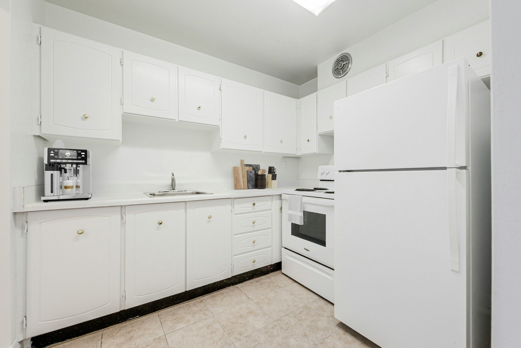 1006-140 Carlton Street, Toronto, ON, M5A 3W7 - 4