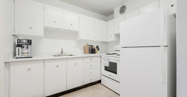 1406-140 Carlton Street, Toronto, ON, M5A 3W7 - 4