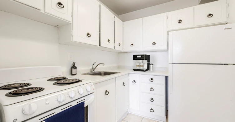 709-140 Carlton Street, Toronto, ON, M5A 3W7 - 4