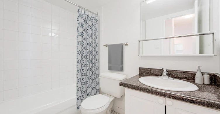 1411-140 Carlton Street, Toronto, ON, M5A 3W7 - 6