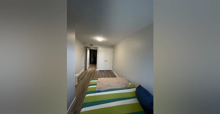 204-5656 Victoria Drive, Vancouver, BC, V5P 3W4 - 5