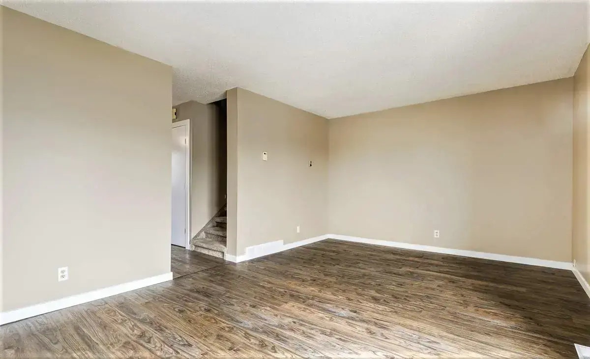 20-47 Arrowhead Road, Moose Jaw, SK, S6J 1B3 - 2