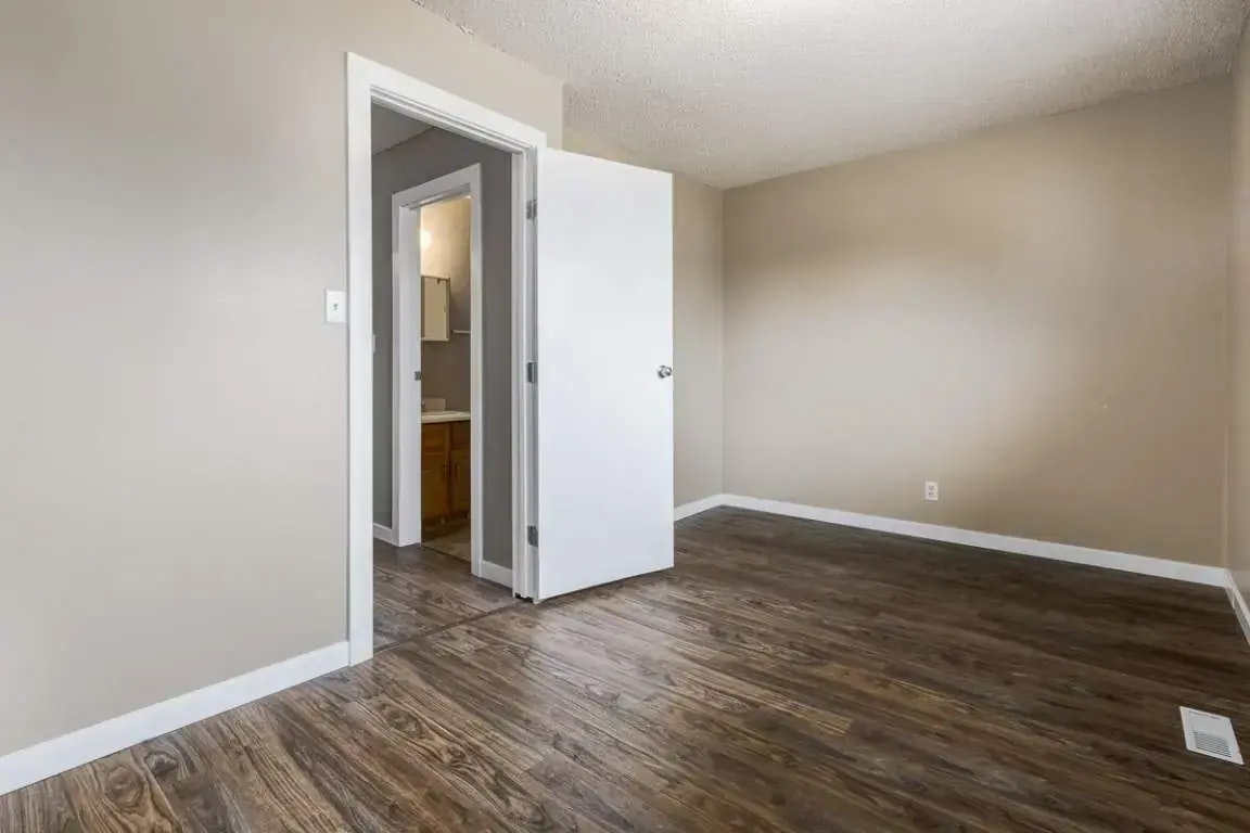 20-47 Arrowhead Road, Moose Jaw, SK, S6J 1B3 - 8