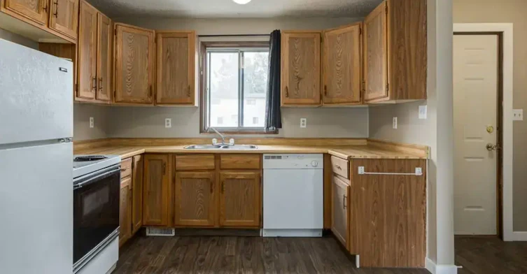 47-47 Arrowhead Road, Moose Jaw, SK, S6J 1B3 - 3
