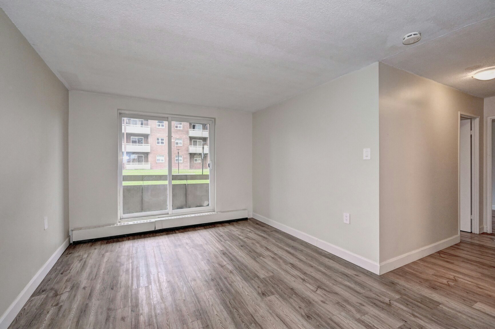16-405-16 Willow Road, Guelph, ON, N1H 7B5 - 9